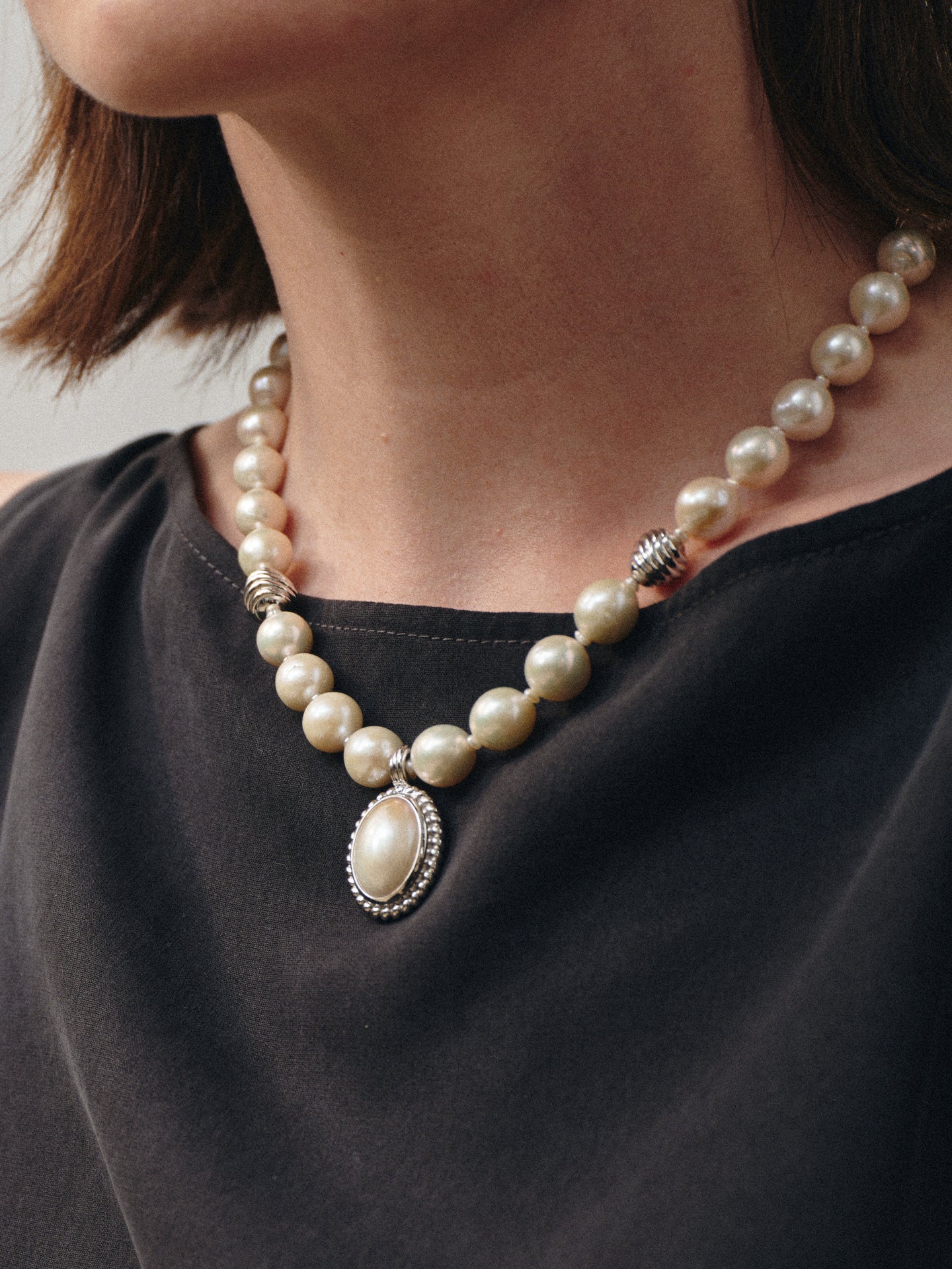 Foamy Necklace