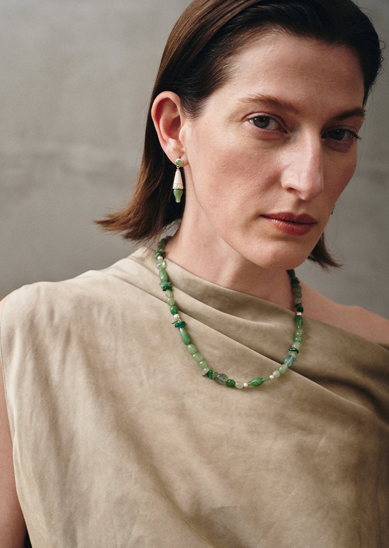Distant Necklace
