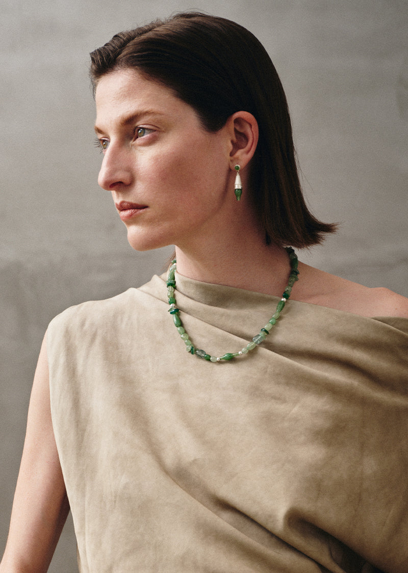 Distant Necklace