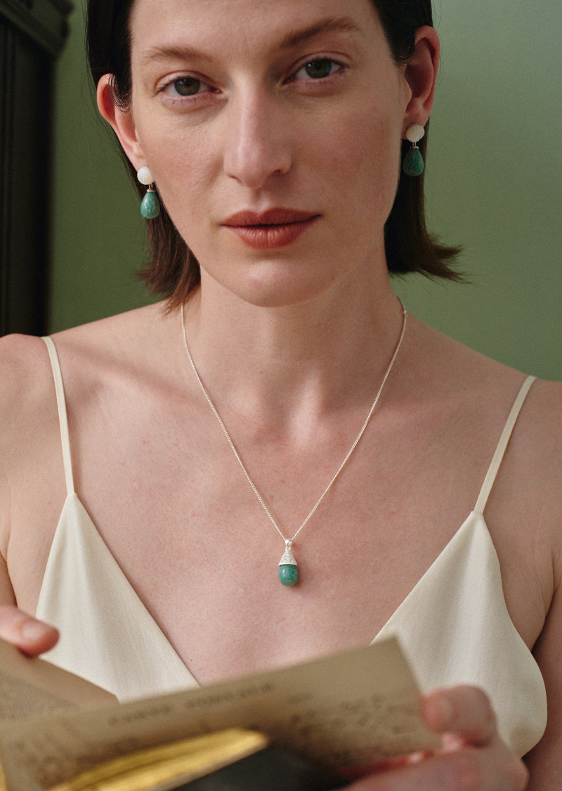 Murmur Necklace