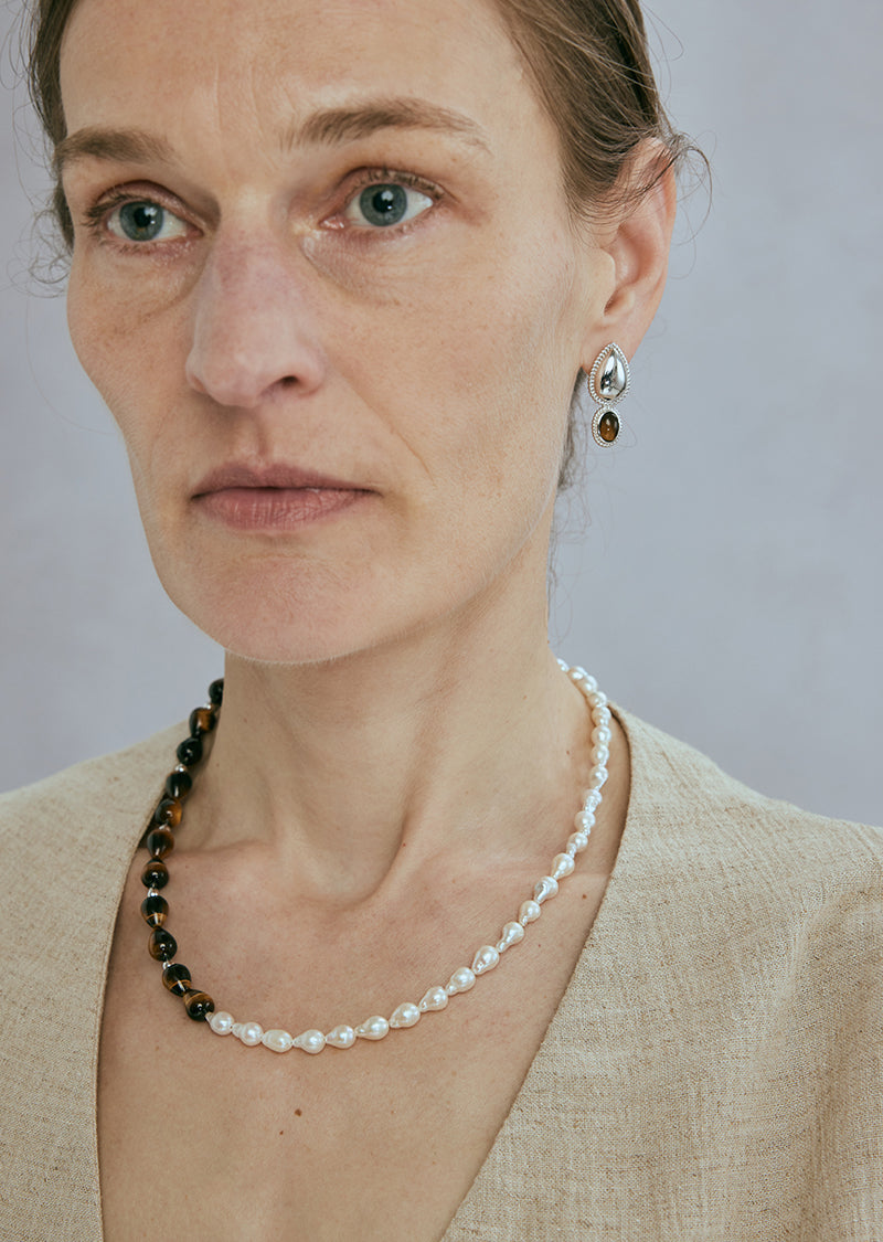 Tune Pearls Necklace